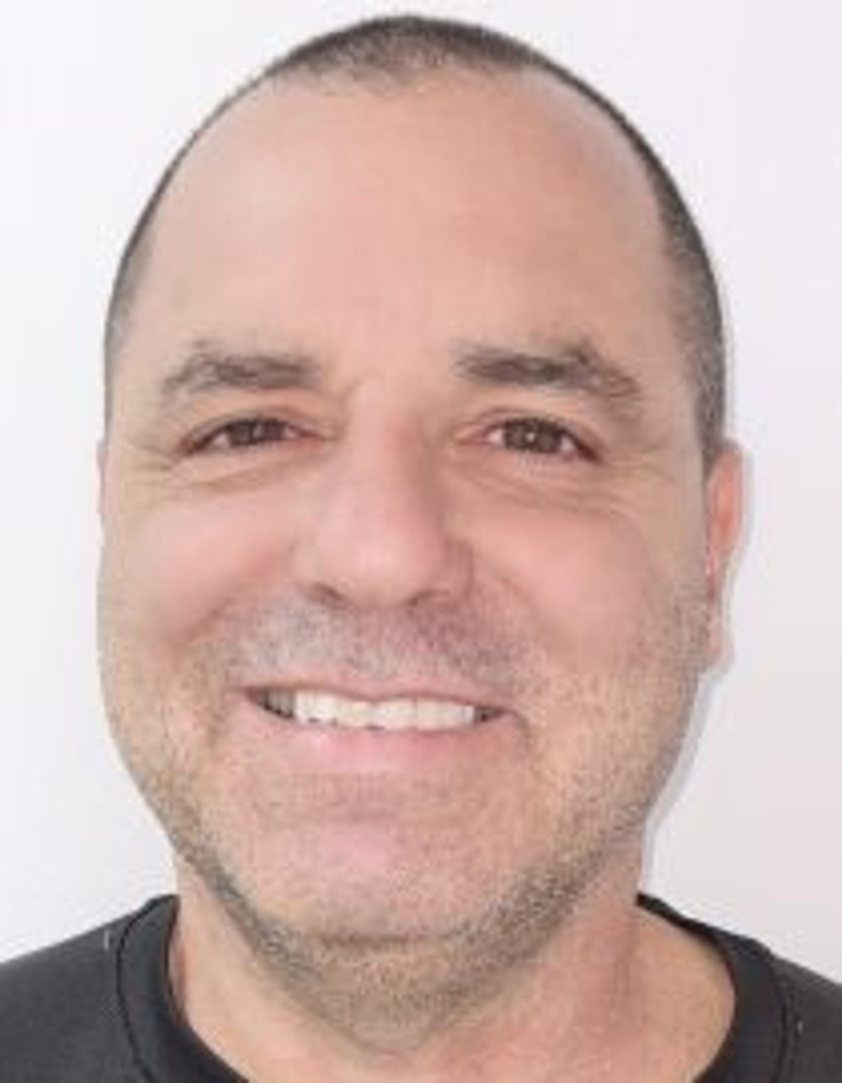 תמונת פורטרט של בעל המקצוע